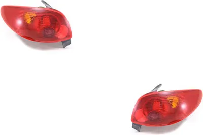 Productafbeelding van Johns, complete achterlichtset, geschikt voor Peugeot 206, bouwjaar 05/03 en later. Set bestaat uit linker- en rechterachterlicht