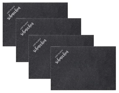 Produktbild von 4 Stück Tischsets aus Filz in Schwarz mit Spruch "Lasst es euch schmecken"
