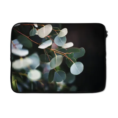 Produktbild von MuchoWow® Laptop Hülle 14 ZollEukalyptusblätter auf Zweigen Laptoptasche - Laptoptasche - Stoßsicher - Schutzhaube