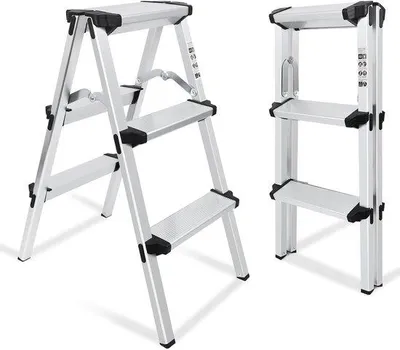 Produktbild von Famanu Aluminium Klappleiter mit 2 x 3 Stufen beidseitig begehbar bis 150 kg