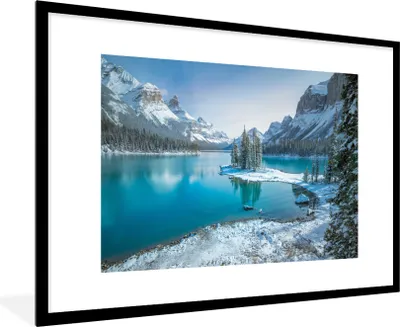 Produktbild von MuchoWow® MuchoWow® Gerahmtes Poster Landschaft - Schnee - Winter - Wasser - Berg 90x60 cm - Poster mit zchwarzem Bilderrahmen - Wanddekoration - Fotos