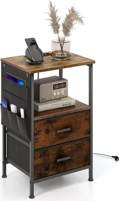 Zdjęcie produktu dla Stolik nocny COSTWAY ze stacją ładującą, industrialny stolik boczny z 2 szufladami i 6 bocznymi kieszeniami, portami USB i gniazdami 38 x 30 x 60 cm