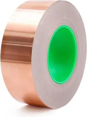 Zdjęcie produktu dla 50 mm x 15 m miedziana taśma odstraszająca ślimaki | Samoprzylepna miedziana taśma odstraszająca ślimaki | Taśma z folii miedzianej odstraszająca ślimaki do humanitarnego zwalczania szkodników | Samoprzylepna taśma do rabat kwiatowych i ogrodów warzywnych
