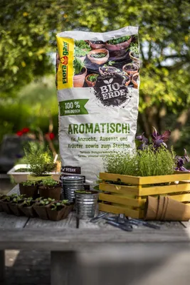 Produktbild von Floragard -Erde Aromatisch mit Tragegriff 25 Liter