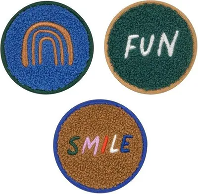 Productafbeelding van Set van 3 Schooltas Hangers en Patches met Drukknop
