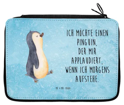Produktbild von Mr. & Mrs. Panda Schlampermäppchen Pinguin marschieren - Eisblau - Geschenk, Mäppchen, Familie, Unausgeschlafen, Etui, Schüleretui, Federmäppchen, Aufstehen, Pinguine