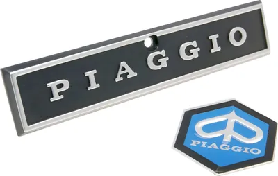 Immagine prodotto di Emblema e scritta Piaggio per cascata per Vespa PX, PE 80, 125, 200