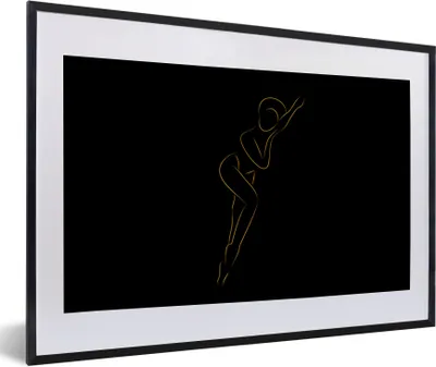 Produktbild von MuchoWow® Gerahmtes Poster Frau - Schwarz - Gold - Strichzeichnung 60x40 cm - Poster mit Schwarzem Bilderrahmen Wandposter Rahmen Foto Bilder - Schlafzimmer - Plakat in Rahmen - Drucken