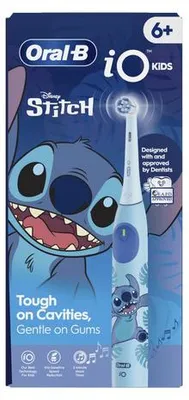 Produktbild von Oral-B iO Kids Wiederaufladbare elektrische Zahnbürste Disney Stitch, 3 Modi, 2-Minuten-Timer, IP67, für Kinder ab 6 Jahren, Blau