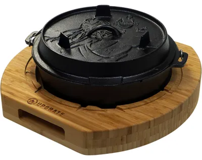 Zdjęcie produktu dla Deska do grillowania UPGRATE BBQ Chef, pasująca do systemu Weber GBS, w zestawie z garnkiem żeliwnym Dutch Oven o pojemności 6 litrów