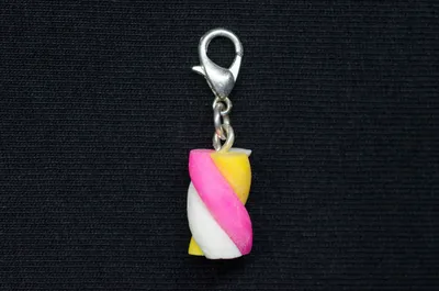 Produktbild von Marshmellow Mäusespeck Charm Anhänger Miniblings Mausespeck Süßes Kawaii gelb