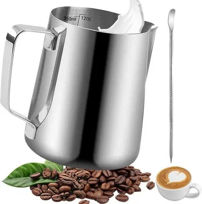 Produktbild von Milchkanne aus Edelstahl 350 ml mit Messskala und Latte Art Pen - Silber
