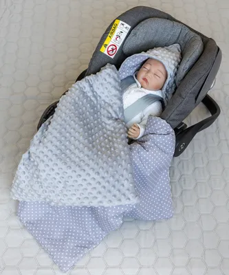 Produktbild von 90 x 90 cm Einschlagdecke für Kinder Autositz und Babyschale Babytrage Kuscheldecke Kinderwagendecke Babydecke PREMIUM Geschenk - Mini PUNKTE Grau