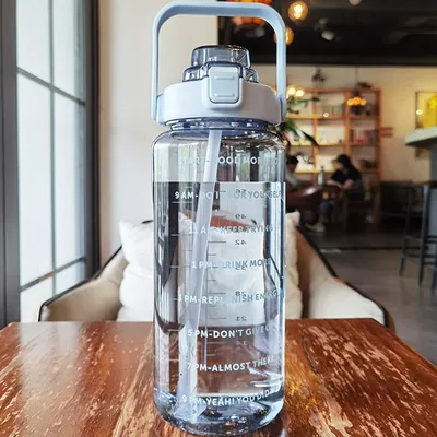 Produktbild von 2L Trinkflasche Sportflasche Wasserflasche Getränkeflasche Trinkflasche mit Strohhalm,Zeitmarkierung Transparent Blau