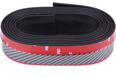 Zdjęcie produktu dla Uniwersalny spojler z włókna węglowego na zderzak i progi z czerwonym paskiem, 5 cm x 2,5 m