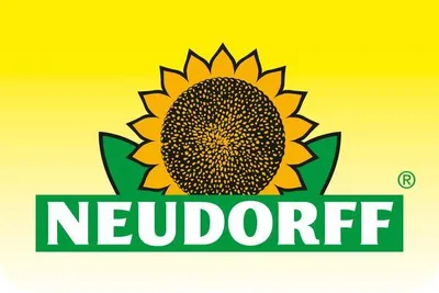 Produktbild von 3x Neudorff TerraVital RasenSanierer 4,5 kg