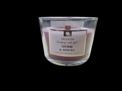 Produktbild von Treewick Duftkerze Oudh & Spices, 8 x 6 x 6,5 cm