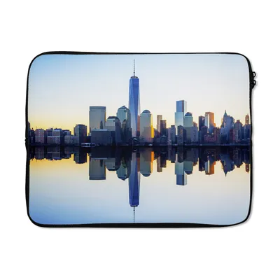 Produktbild von MuchoWow® Laptop Hülle 15 Zoll Skyline - New York - Wasser Laptoptasche - Laptoptasche - Sleeve - Rundum-Schutz