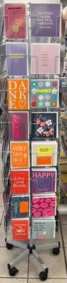 Produktbild von Sortiment Happy Paper Glückwunschkarten 320 unverpackte Doppelkarten mit BriefumschlägenBundle € 956,80