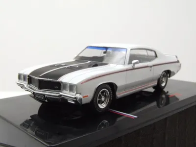 Produktbild von Ixo Models U43RDC010 Buick GSX 1970 weiß schwarz 1:43