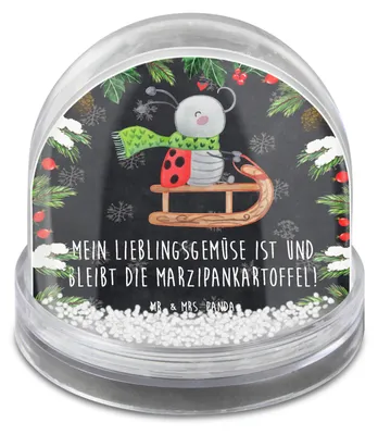 Produktbild von Mr. & Mrs. Panda Schüttelkugel Smörle Rodeln - Kreidetafel - Geschenk, Weihnachts Schneekugel, Marzipan, glitzerkugel, schnee kugel, wasserkugel, Weihnachten, Winter