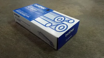 Produktbild von Brother PC-202RF, Fax-Farbband, 420 Seiten, Brother FAX-1010, FAX-1020, FAX-1030, FAX-1020e, FAX-1030e, FAX-1020Plus, FAX-1030Plus, Wärmeübertragung, 2 Stück(e), 50 mm