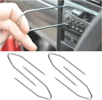 Immagine prodotto di Attrezzi per lo smontaggio di autoradio - Set di chiavi universali per estrattori stereo - Set da 2 pezzi - Sblocco e rimozione delle chiavi