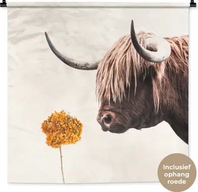 Produktbild von MuchoWow® Wandteppich Wandbehang Schottisches Hochlandrind - Kuh - Blume 90x90 cm Tapisserie Dekoration Wandtuch - Wandaufhänger