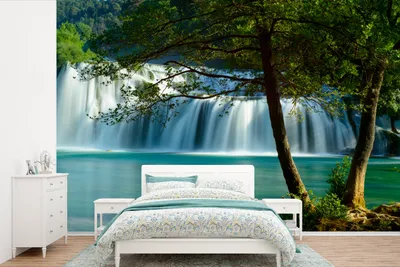 Produktbild von MuchoWow® Fototapete für Wohnzimmer oder Schlafzimmer Wandtapete Vinyl Motivtapete Zwei Bäume in der Landschaft des Nationalparks Krka in Kroatien - 330x220 cm - Fototapeten