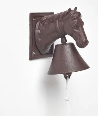 Produktbild von HOMESCAPES Traditionelle Gusseisen-Türglocke Pferdekopf