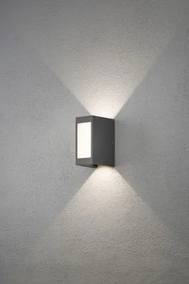 Produktbild von Konstsmide Cremona LED Wandleuchte mit Frontleuchte klein anthrazit, 3000K, 720lm, 3x3W, 240V, Aluminium/Glas, Lichtaustritt 0-90°, 7992-370