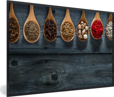 Produktbild von MuchoWow® Gerahmtes Poster Gewürze - Löffel - Holz - Küche - Gewürze - Industrie 30x20 cm - Poster mit Schwarzem Bilderrahmen Wandposter Rahmen Foto Bilder - Kunstdruck - Bild-Poster