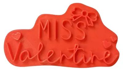 Ausstechform Miss Valentine 11 cm mit Prägestempel