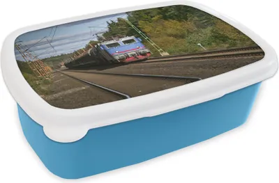 Produktbild von KitchenYeah® Lunchbox Brotzeit Brotdose 17x11 cm Ein Zug auf einer Eisenbahnstrecke Kinder Brotzeitdose - Lunch - Kunststoff  - Brotbüchse - Sandwichbox - Lunchbox für Kinder