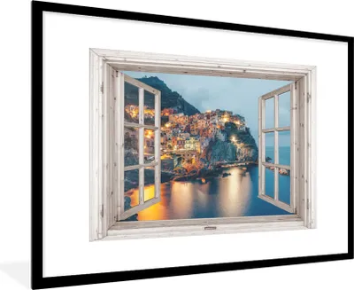 Produktbild von MuchoWow® Gerahmtes Poster Durchblick - Italien - Meer 90x60 cm - Poster mit Schwarzem Bilderrahmen Wandposter Rahmen Foto Bilder - Wanddekoration - Fotos