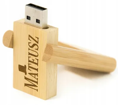 Produktbild von MemoRabbit Holz USB-Stick 8 GB USB 2.0 mit Gravur