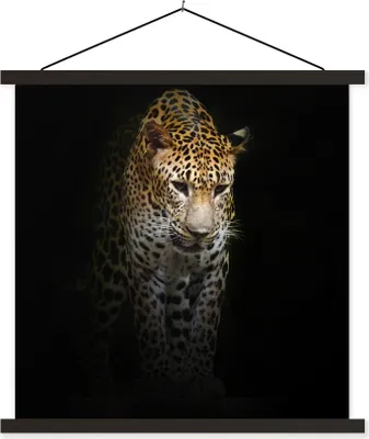 Produktbild von MuchoWow® Textilposter Leopard - Reflexion - Schwarz 120x120 cm mit schwarzem Rahmen - Aufhängungsset