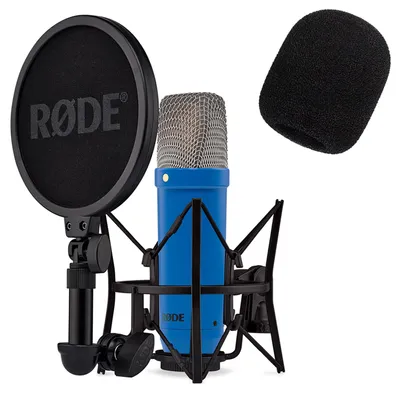 Productafbeelding van Rode NT1 Signature Cobalt blauwe microfoon met popfilter
