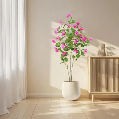 Obrázok produktu pre Umelo vyzerajúci strom – Vysoká izbová rastlina v kvetináči – Realistické plastové listy – Prírodne vyzerajúce kmeňe – Výška 120 cm – Vhodné do interiéru – 1 kus