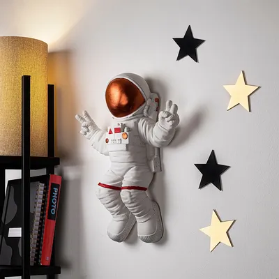 Immagine prodotto di Wallity, Peace Sign Astronaut - 3, decorazione murale, bianco, poliestere, 35 x 47 x 10 cm