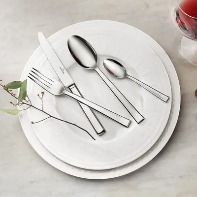 Obrázek produktu pro Villeroy & Boch – Nůž Victor, rozměry 228 x 20 x 9 mm – nerezová ocel – Číslo výrobku: 1263500065 – EAN: 4003683330620 – Sada 4 kusů – včetně 4 nerezových brček