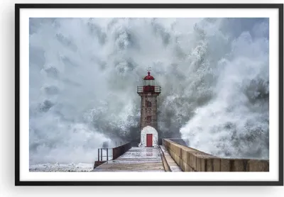 Produktbild von Gerahmtes Poster - Schwarzer Rahmen - Laterne Meer Sturm - 91,5x61 cm - Wand Bild - Wanddeko - Wandbilder - Kunstposter - Wandposter - Bilderrahmen - Bilder - Kunstdruck - P2BAA91x61-5003