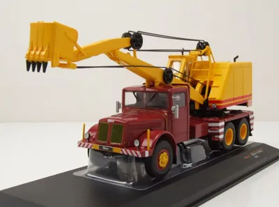 Produktbild von ixo models TRU042 Tatra 111 D-030 A Bagger 1958 rot 1:43
