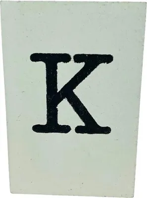 Produktbild von BaumwolleCounts Buchstabe K - Weiß | Babyzimmer Ideen