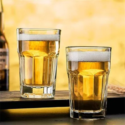 Produktbild von Famanu Cocktailgläser Set von 4 - Hochwertige Trinkgläser