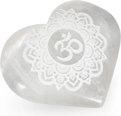 Produktbild von Selenit Kristall Herz Om Mandala Symbol 6x7,5cm Meditation Edelstein Deko