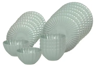 Produktbild von Porzellan-Essteller-Set PEARL 18-tlg. grün