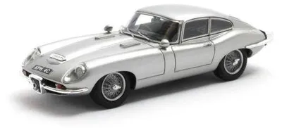 Productafbeelding van Matrix 1:43 Jaguar E-type Coombs Frua (1964) - zilverkleurig