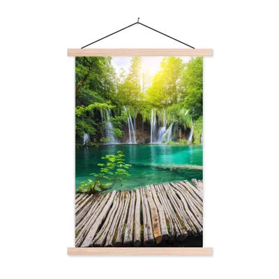 Produktbild von MuchoWow® Textilposter Brücke - Wasserfall - Natur 120x180 cm mit holzfarbenen Rahmen - Textil-Plakat