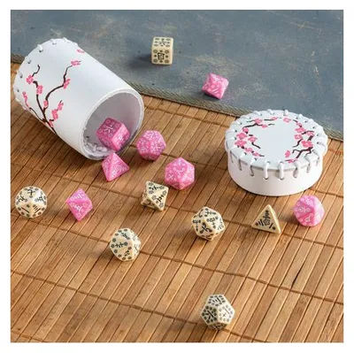 Image de Japanese Leather Dice Cup – Dés – Q-Workshop
